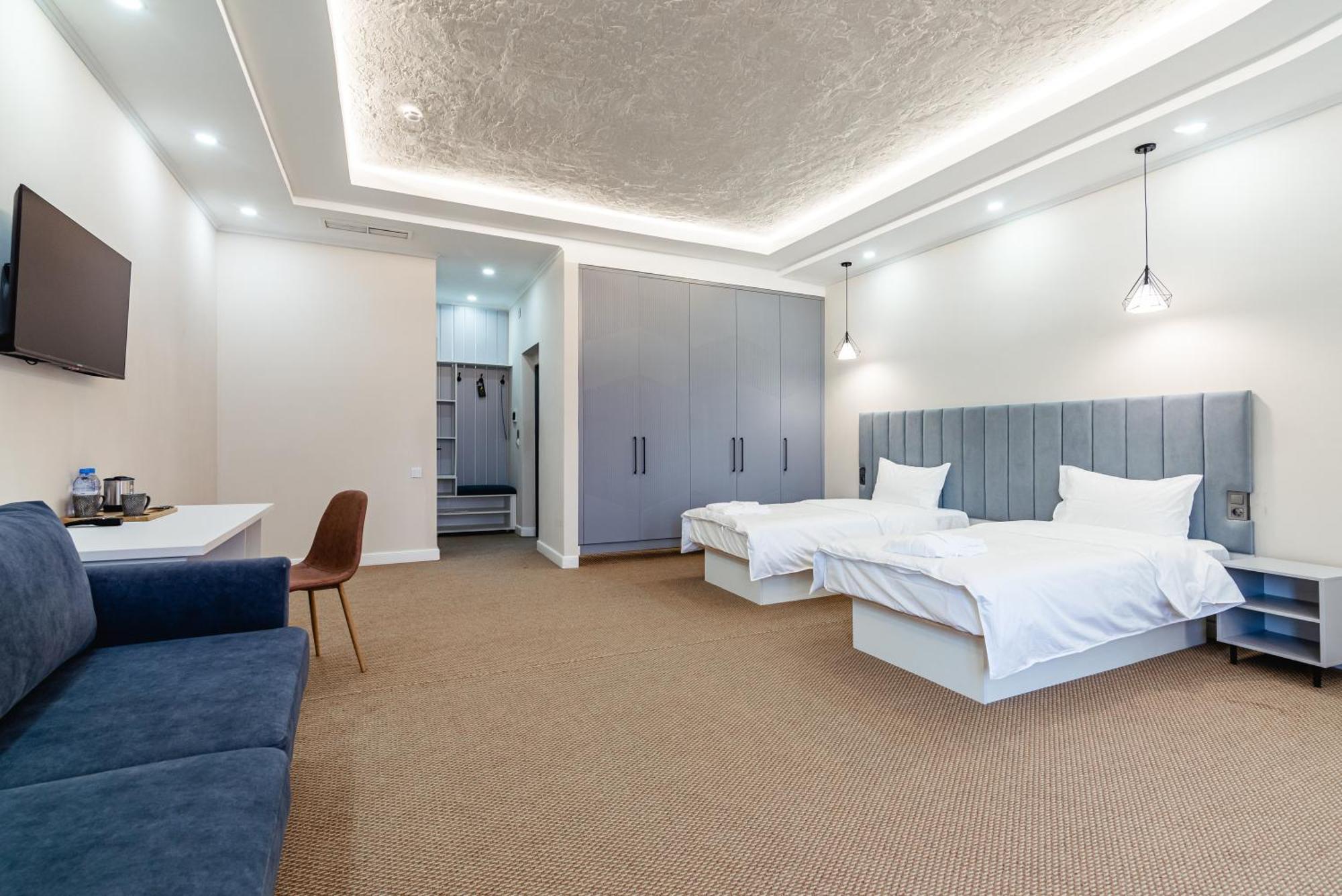 Aykun Hotel Almaty Eksteriør billede