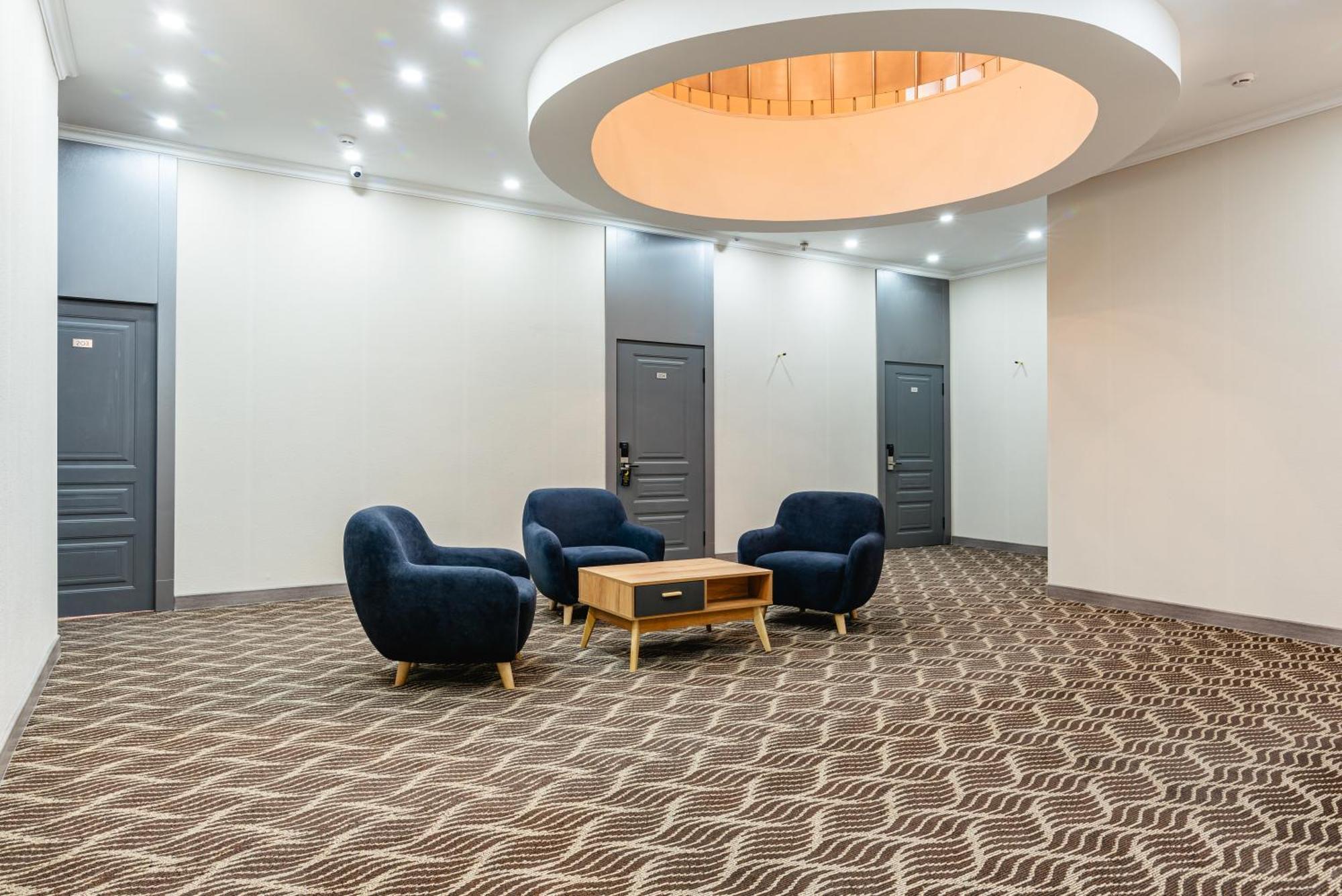 Aykun Hotel Almaty Eksteriør billede