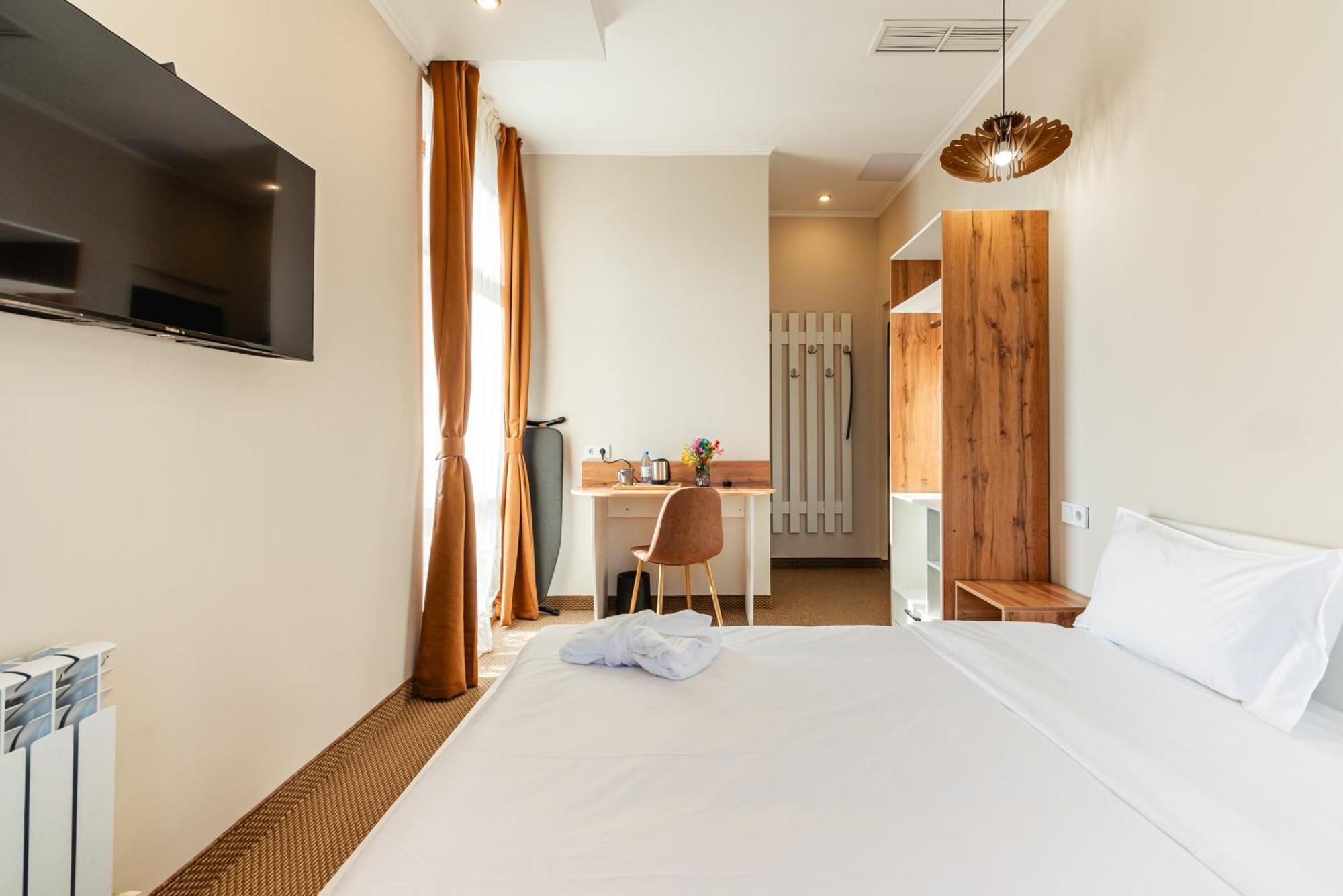 Aykun Hotel Almaty Eksteriør billede