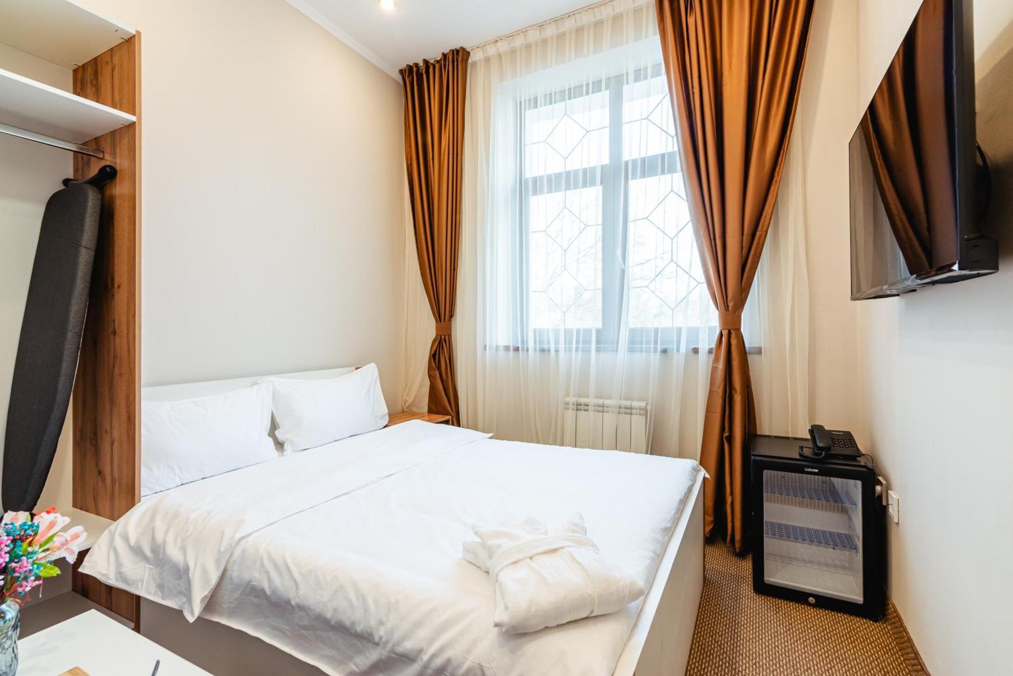 Aykun Hotel Almaty Eksteriør billede
