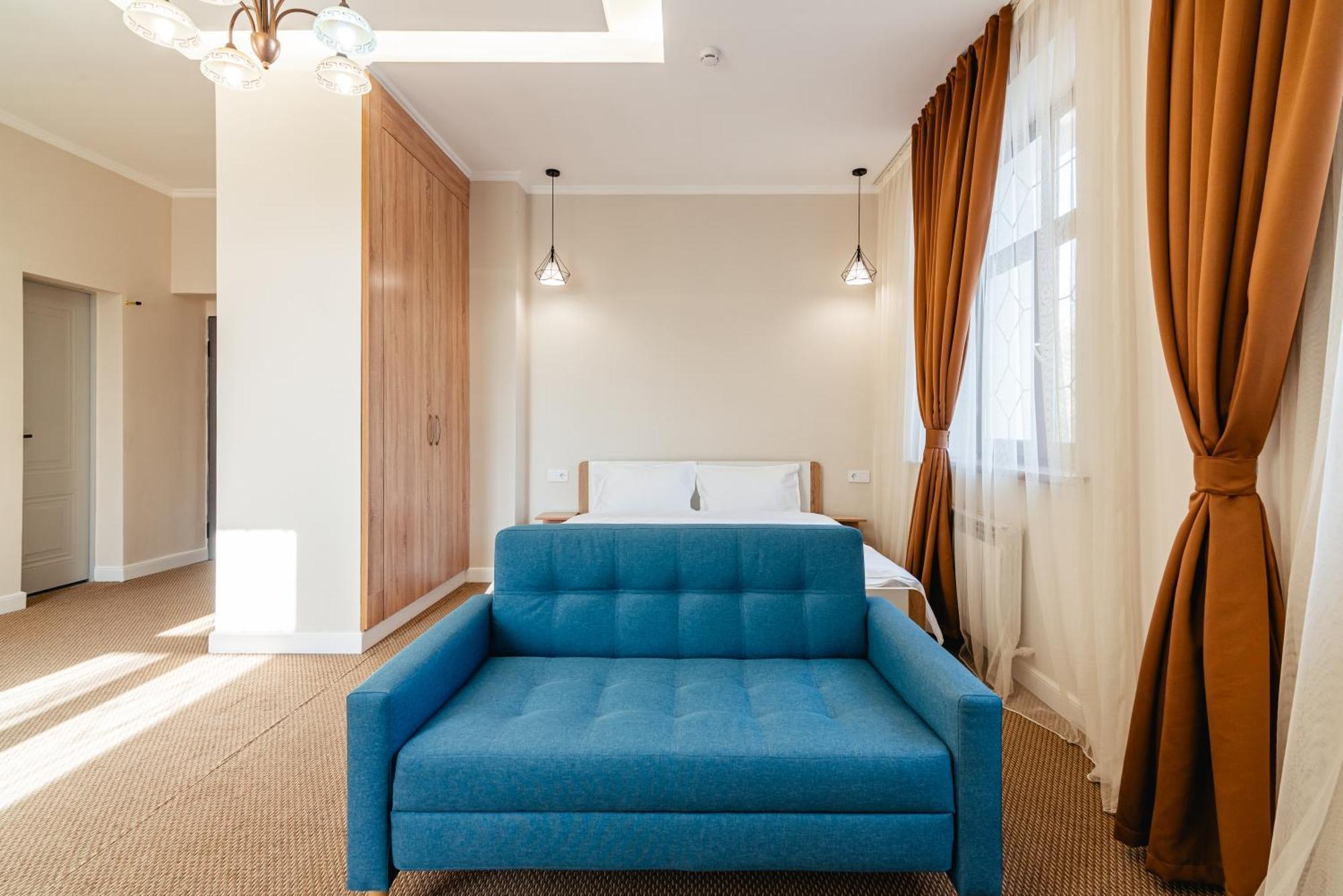Aykun Hotel Almaty Eksteriør billede